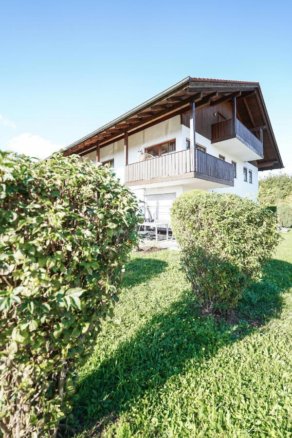 Ferienwohnung "Wie Dahoam" Chieming Kültér fotó